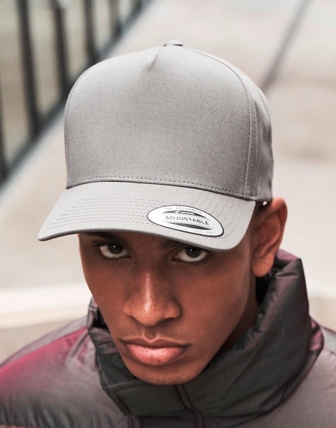 Cappellino Snapback 5 pannelli Curved Classic 